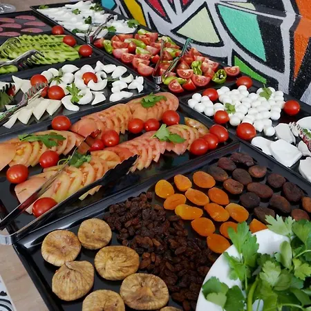 Isinda Проживание в семье