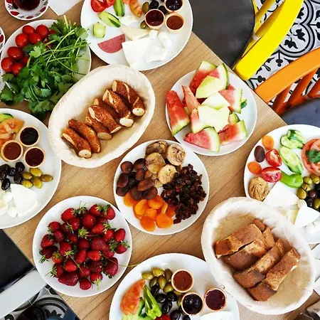 Проживание в семье Isinda